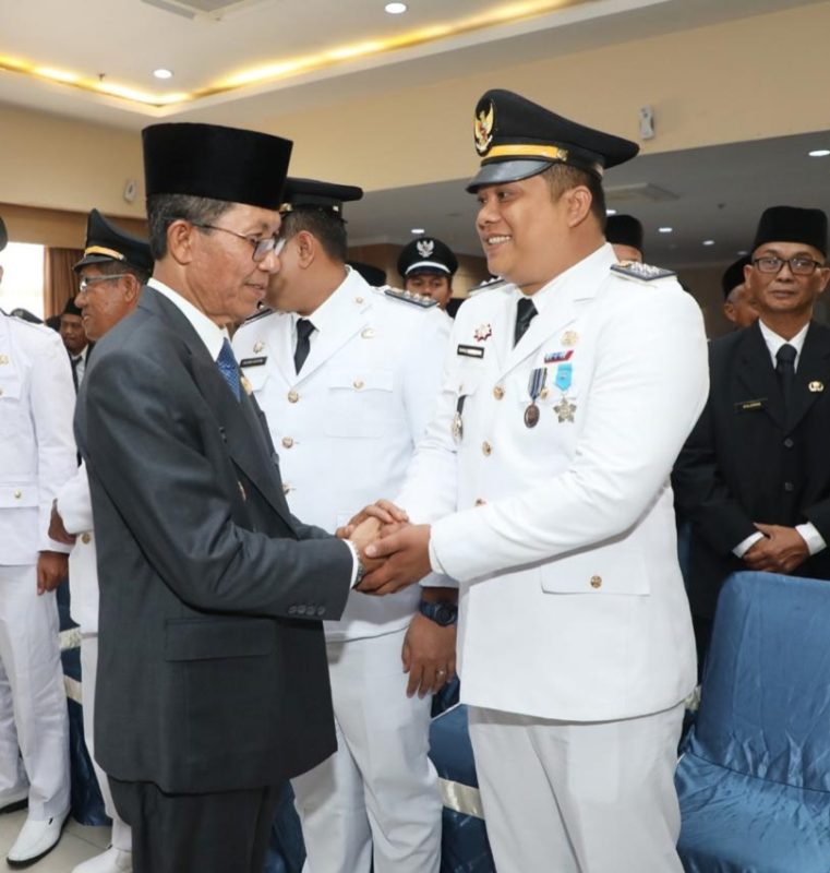 Camat Sei Beduk Bapak Dwiki Septiawan Pindah Tugas Ke Batam Kota. Warga, : Terimakasih pemimpin yang luar biasa.